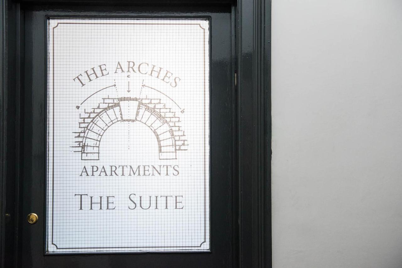 The Arches Apartments ケンダル エクステリア 写真